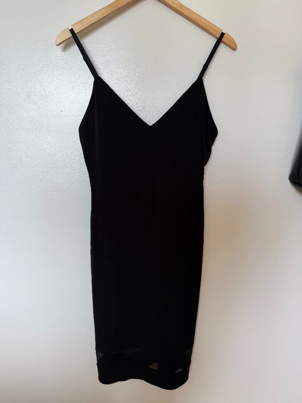 alice + olivia by Stacey Bendet | AIR Collection | Black Slip Dress | Size 8